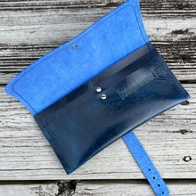 Leather Wallet - Glossy Blue