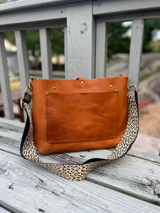 Fall - Go Everywhere Crossbody Bag- Buckskin