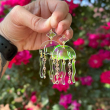 Jellyfish Earrings - Iridescent
