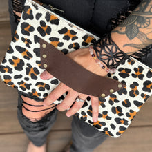 [raleigh leather] Clutch - Leopard Printed Hair on Cowhide with Brown