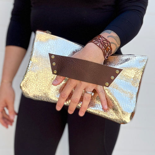 [raleigh leather] Clutch - Silvery Champagne Crackle