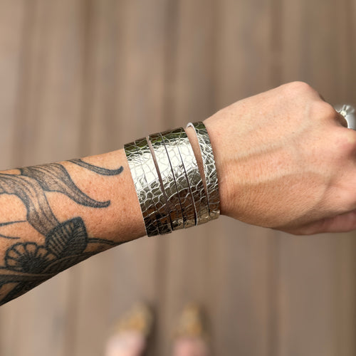 Split Leather Cuff - Champagne Crackle