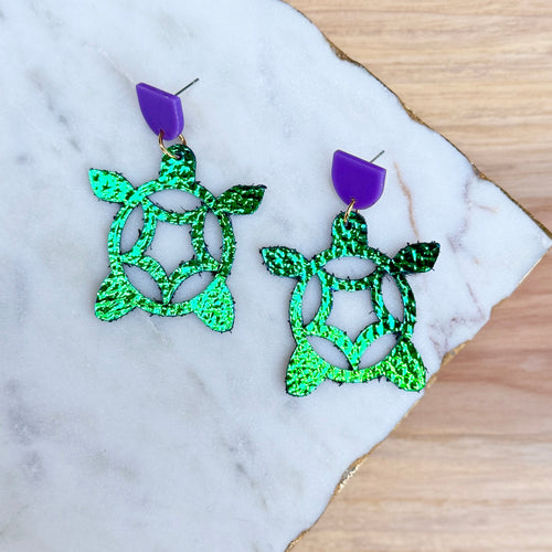 Manchego - Iridescent Mermaid + Purple - Sea Turtle Earrings