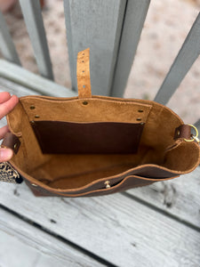 Fall - Go Everywhere Crossbody Bag - Caramel