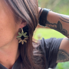 Daisy Stacks - Olive + Walnut