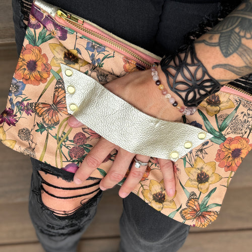 [raleigh leather] Clutch - Butterfly Floral