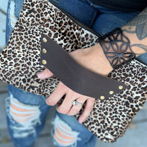 [raleigh leather] Clutch - Mini Leopard & Brown