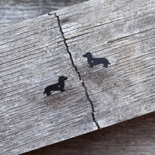 Willy - Dachshund Stud Earrings - Black