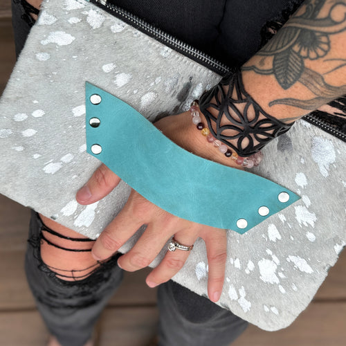[raleigh leather] Clutch - Silver Acid Wash with Aqua