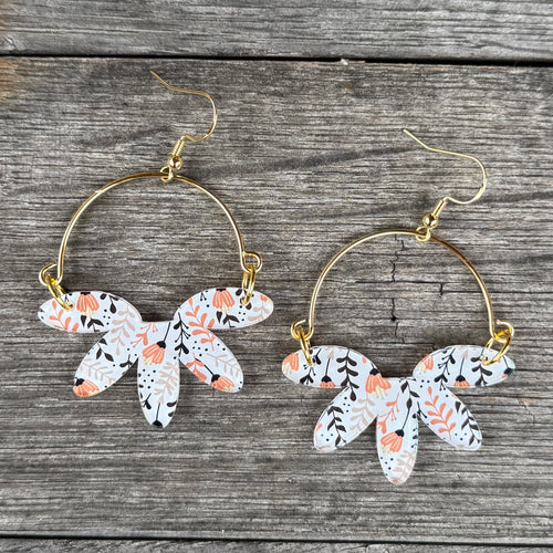 Remix Flowers - White + Peach Floral