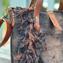 Go Everywhere Handled - MINI - Vintage Kilim - Crossbody Bag