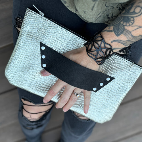 [raleigh leather] Clutch - Champagne Scales