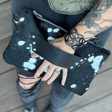 [raleigh leather] Clutch - Silver Acid Wash on Black Calfskin